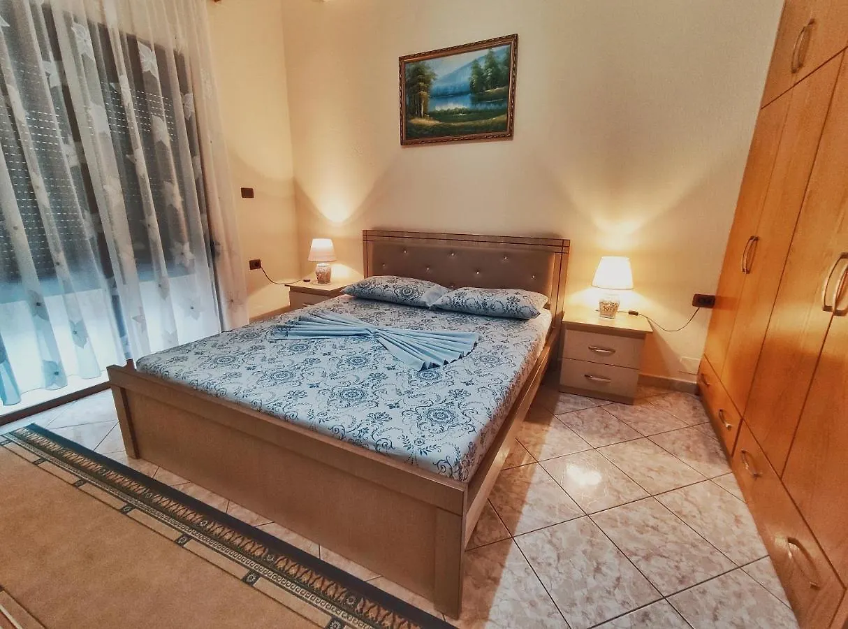 Artur'S Apartment Gjirokaster Albania